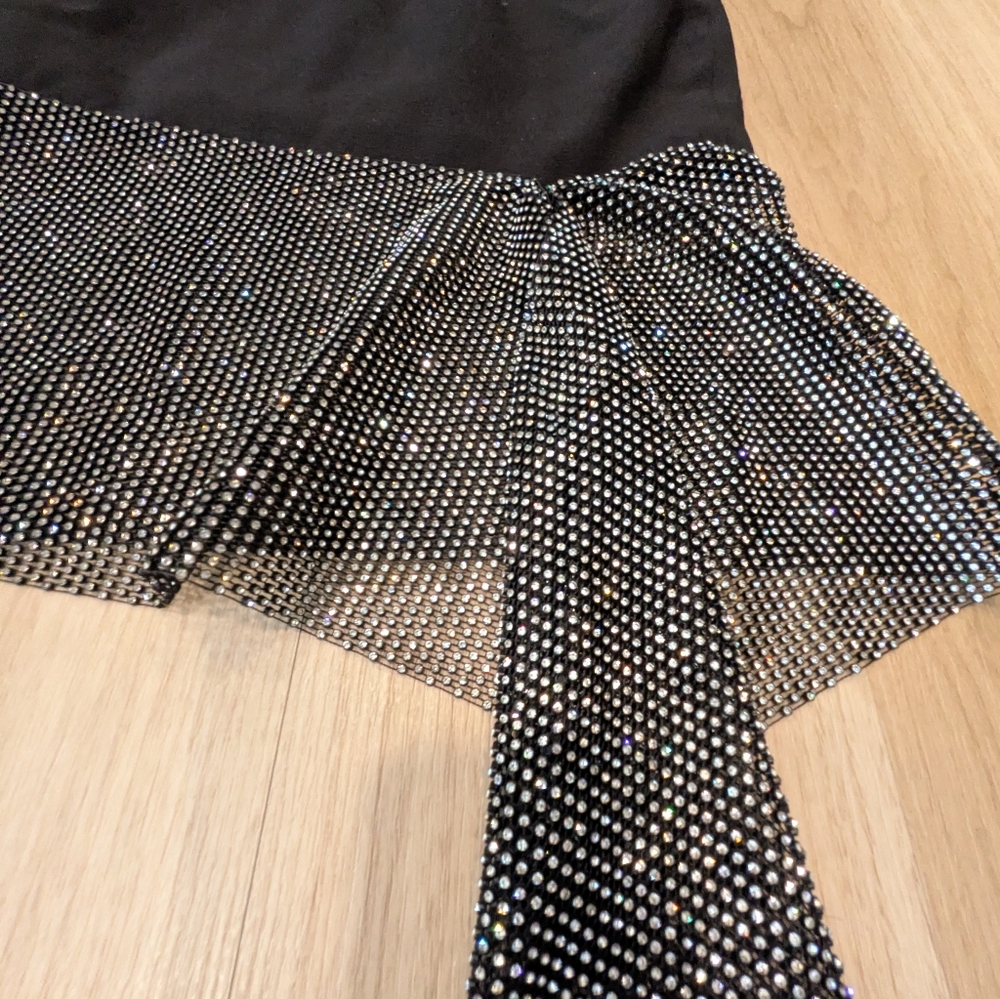 Helsi Black Cocktail Dress With Stunning Sparkle Chain Bottom Size XS - Picture 2 of 7